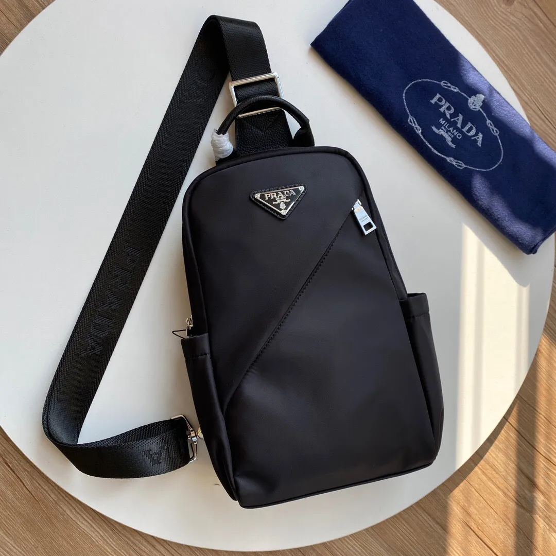 All Categories 💚 Top Version Men’s Bags 💚 PRADA 2024 New Prada Chest Bag