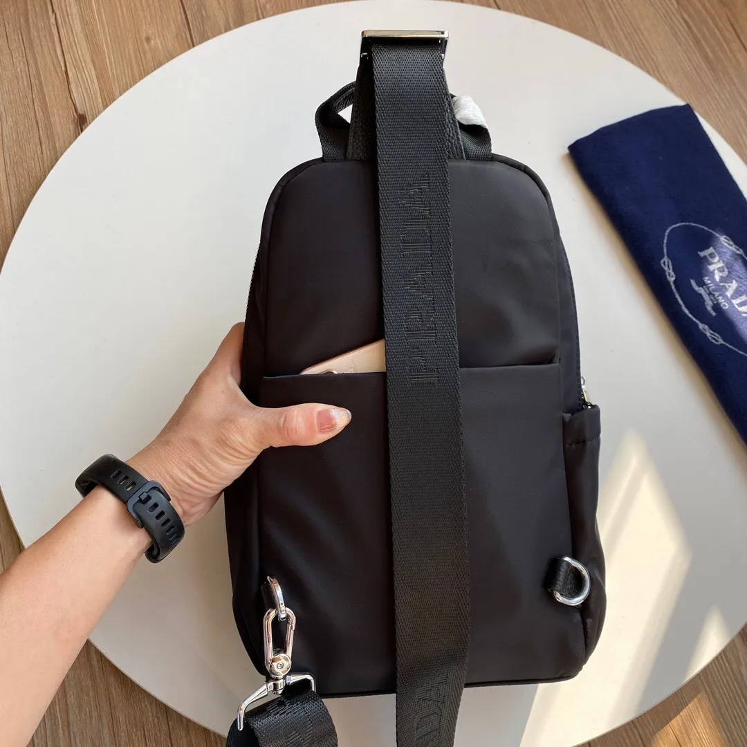All Categories 💚 Top Version Men’s Bags 💚 PRADA 2024 New Prada Chest Bag