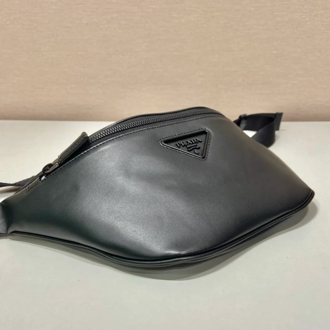 All categories 💚 Top version men’s bags 💚 PRADA 2023 official latest version PRADA full leather waist bag