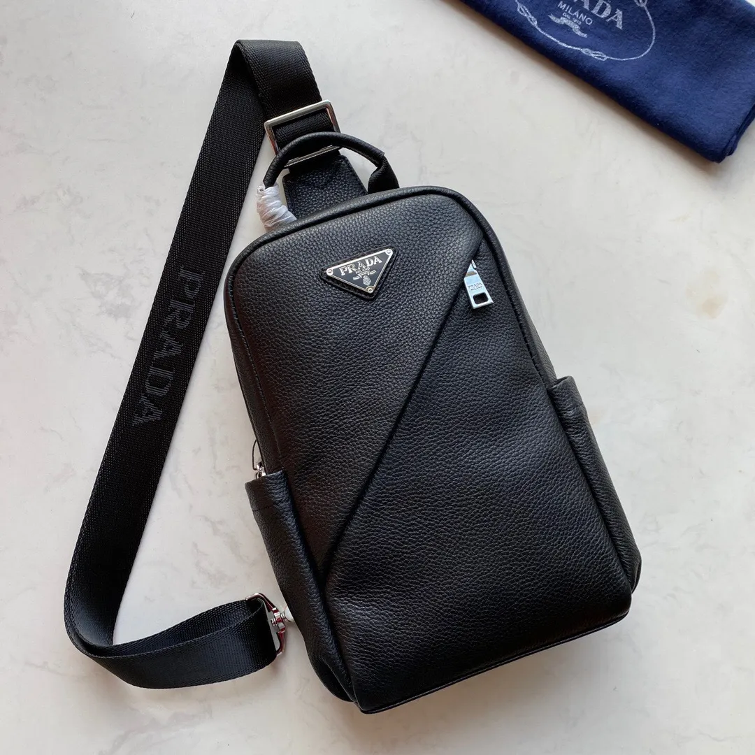 All Categories 💚 Top Version Men’s Bags 💚 PRADA 2024 New Prada Chest Bag