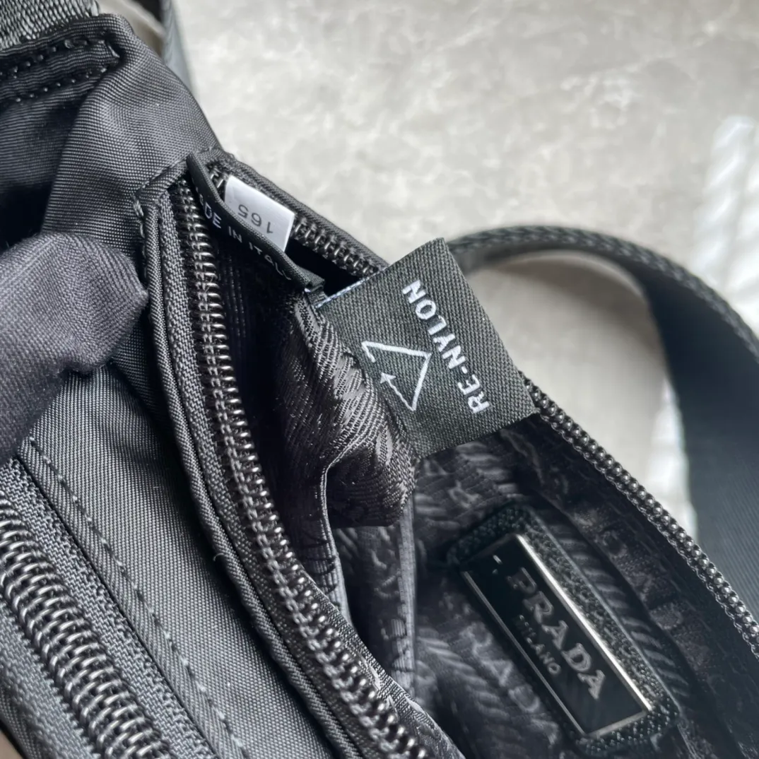 All Categories 💚 Top Version Men’s Bags 💚 PRADA 2023 Official Latest Version PRADA Belt Bag