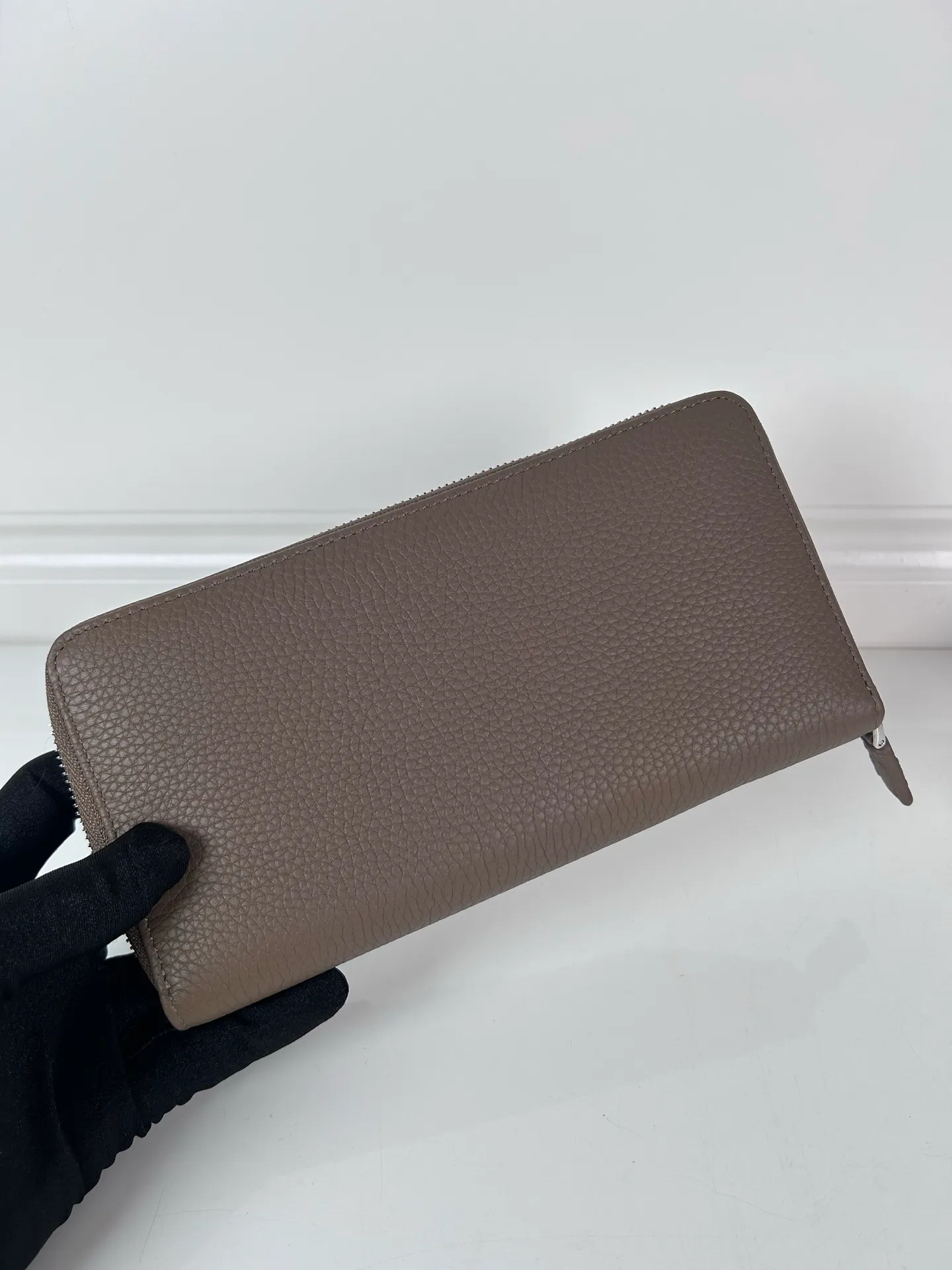 💰600, P Home➡️Men's cross-pattern wallet, gray deerskin, model 2M1317, single-dollar quality, made of cross-pattern cowhide, size 20cm×10.3cm