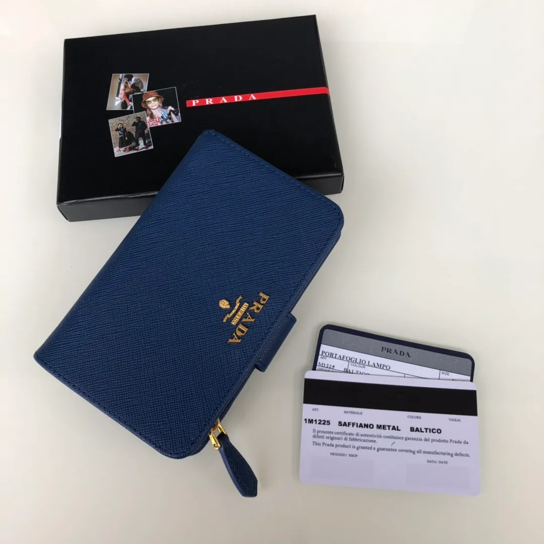 💰520, P Home ➡️Women's cross-pattern short clip, single quality, model 1M1225, ten card slots, two ID pockets, a zippered zero 💰 pocket sandwich, size 14x9.5cm