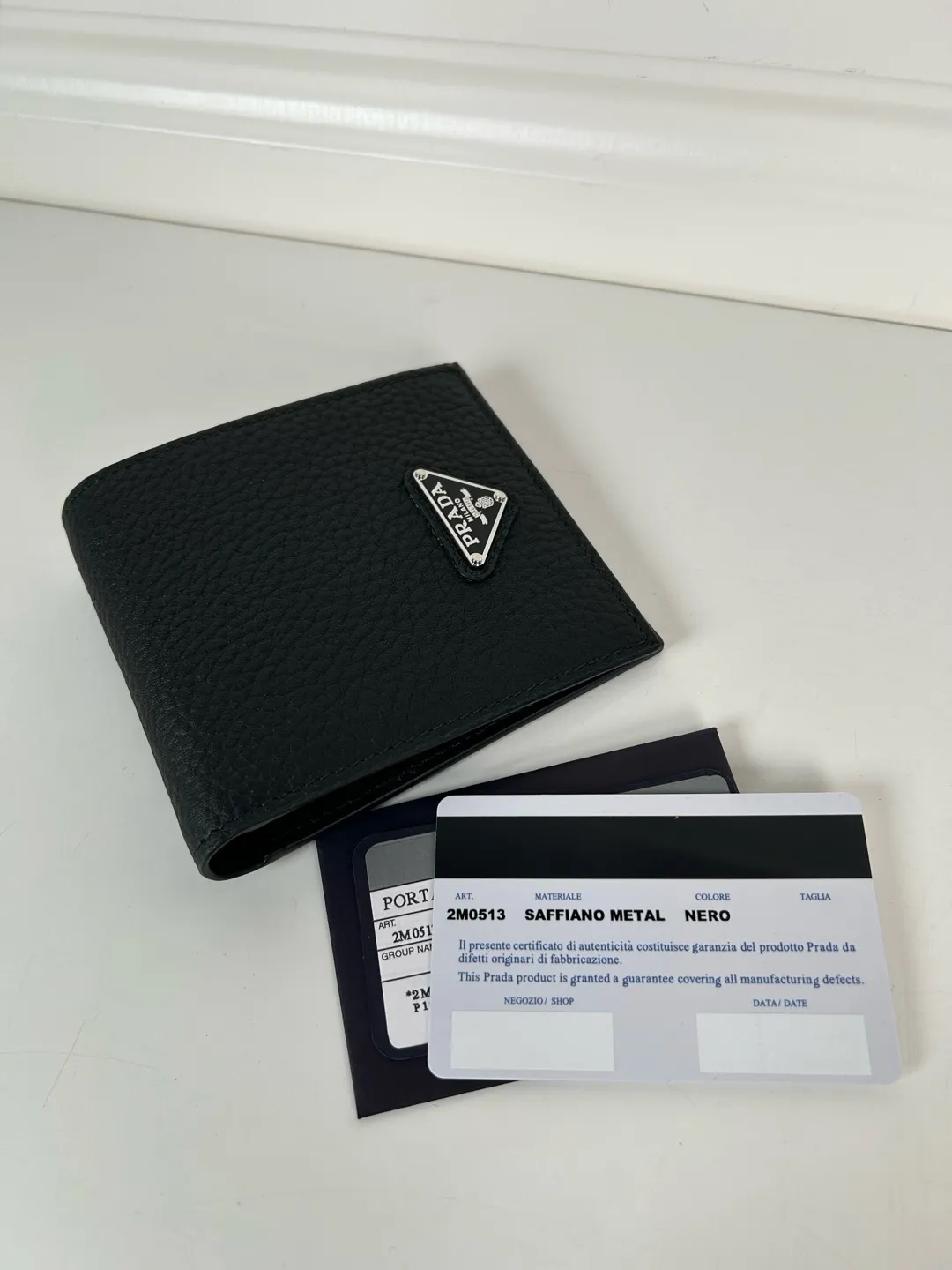 💰400, P Home➡️Men's deerskin triangle silver mark short clip, black, model 2M0513, eight card slots, size 11×9.5cm, 175 steel stamp, meticulous and neat workmanship as shown in the picture