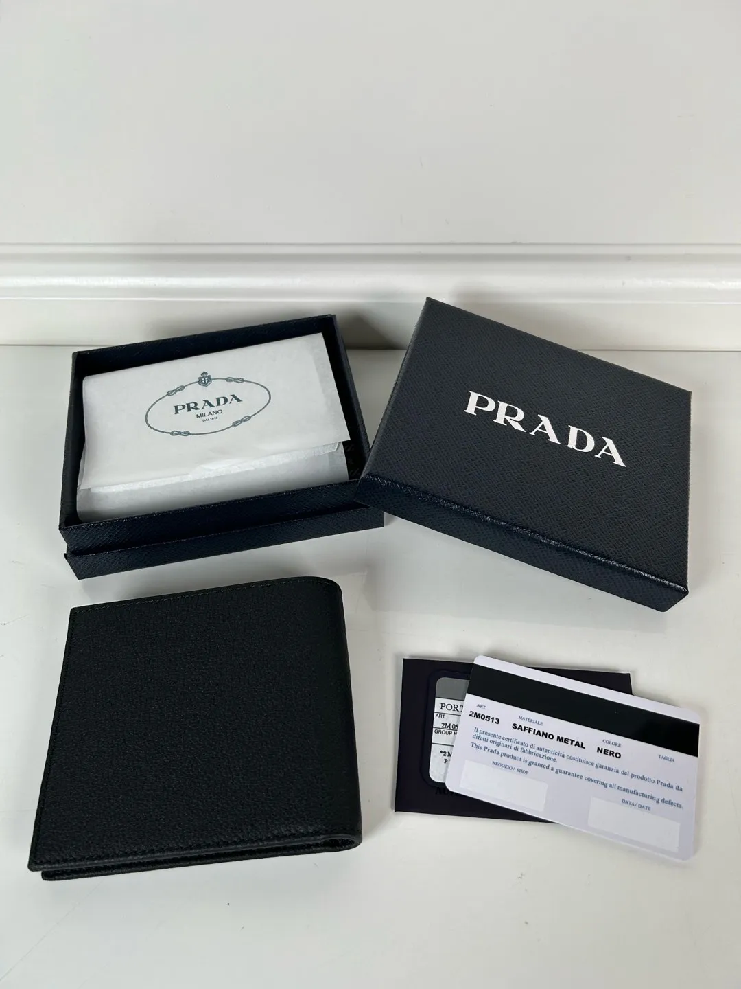 💰400, P Home➡️Men's deerskin short clip, black, model 2M0513, eight card slots, size 11×9.5cm, 175 steel stamp, meticulous workmanship as shown in the picture