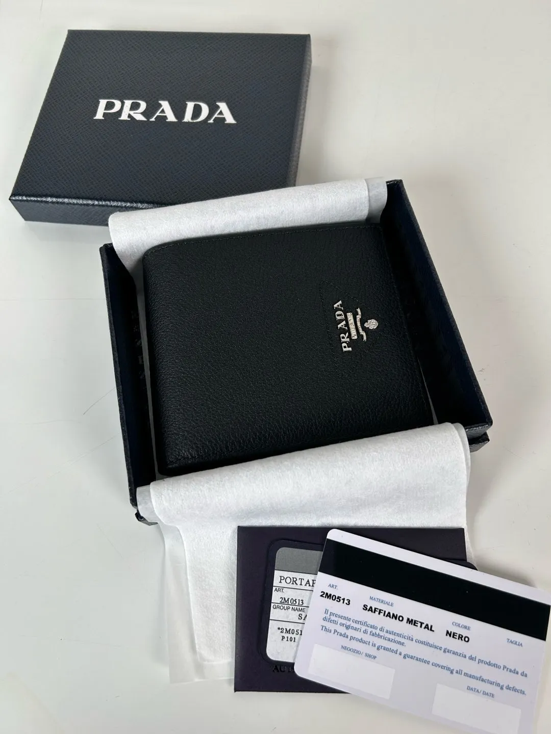 💰400, P Home➡️Men's deerskin short clip, black, model 2M0513, eight card slots, size 11×9.5cm, 175 steel stamp, meticulous workmanship as shown in the picture