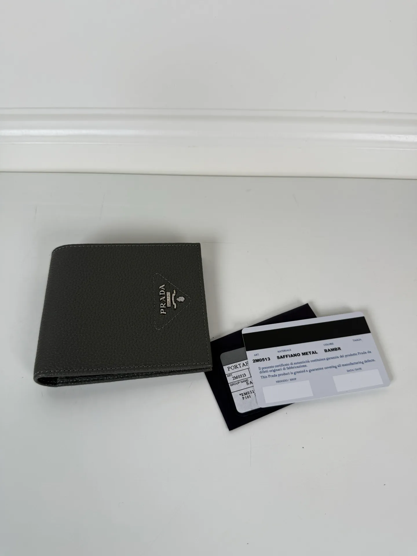 💰400, P Home➡️Men's deerskin short clip, gray, model 2M0513, eight card slots, size 11×9.5cm, 175 steel stamp, meticulous workmanship as shown in the picture