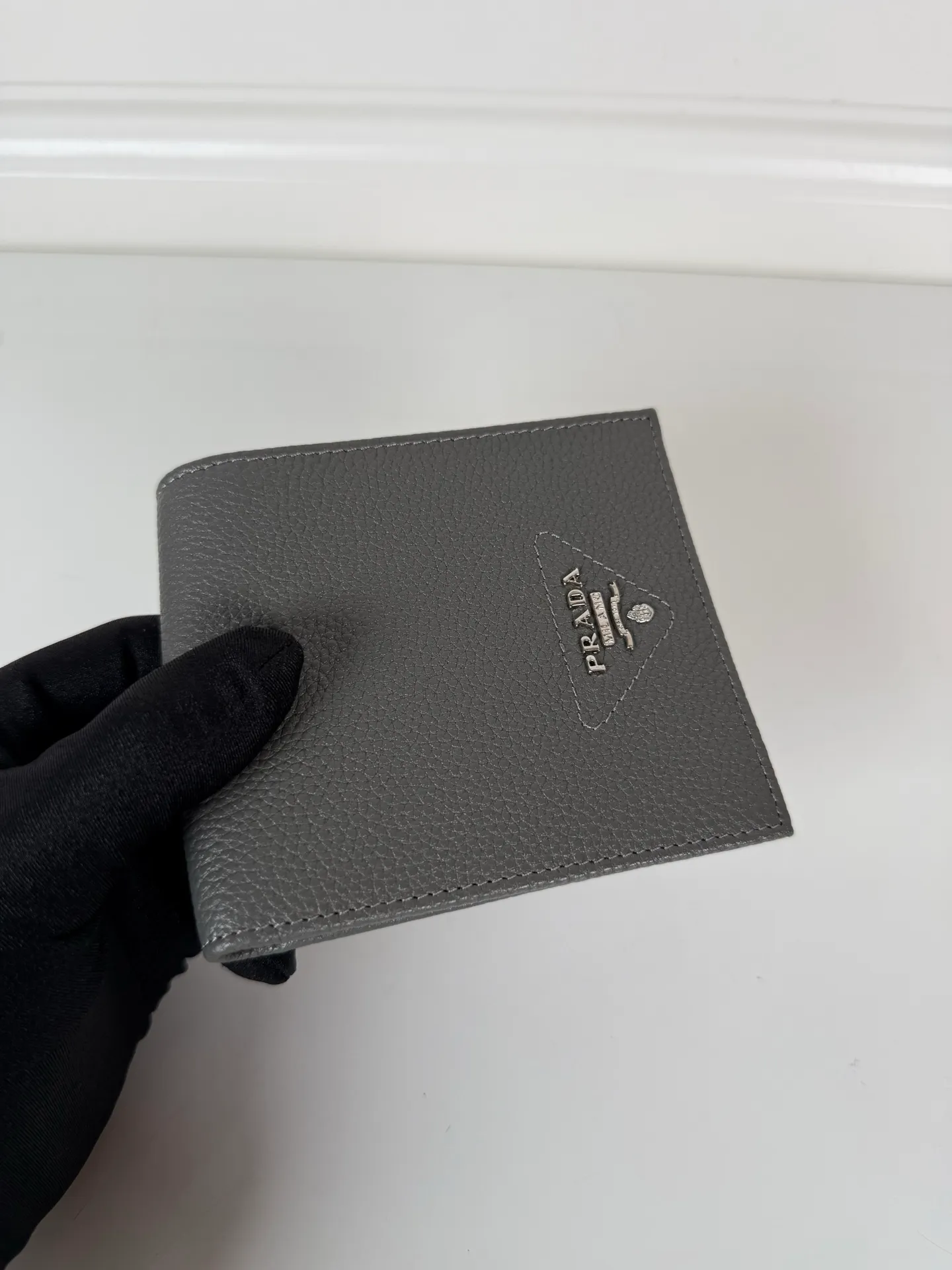 💰400, P Home➡️Men's deerskin short clip, gray, model 2M0513, eight card slots, size 11×9.5cm, 175 steel stamp, meticulous workmanship as shown in the picture