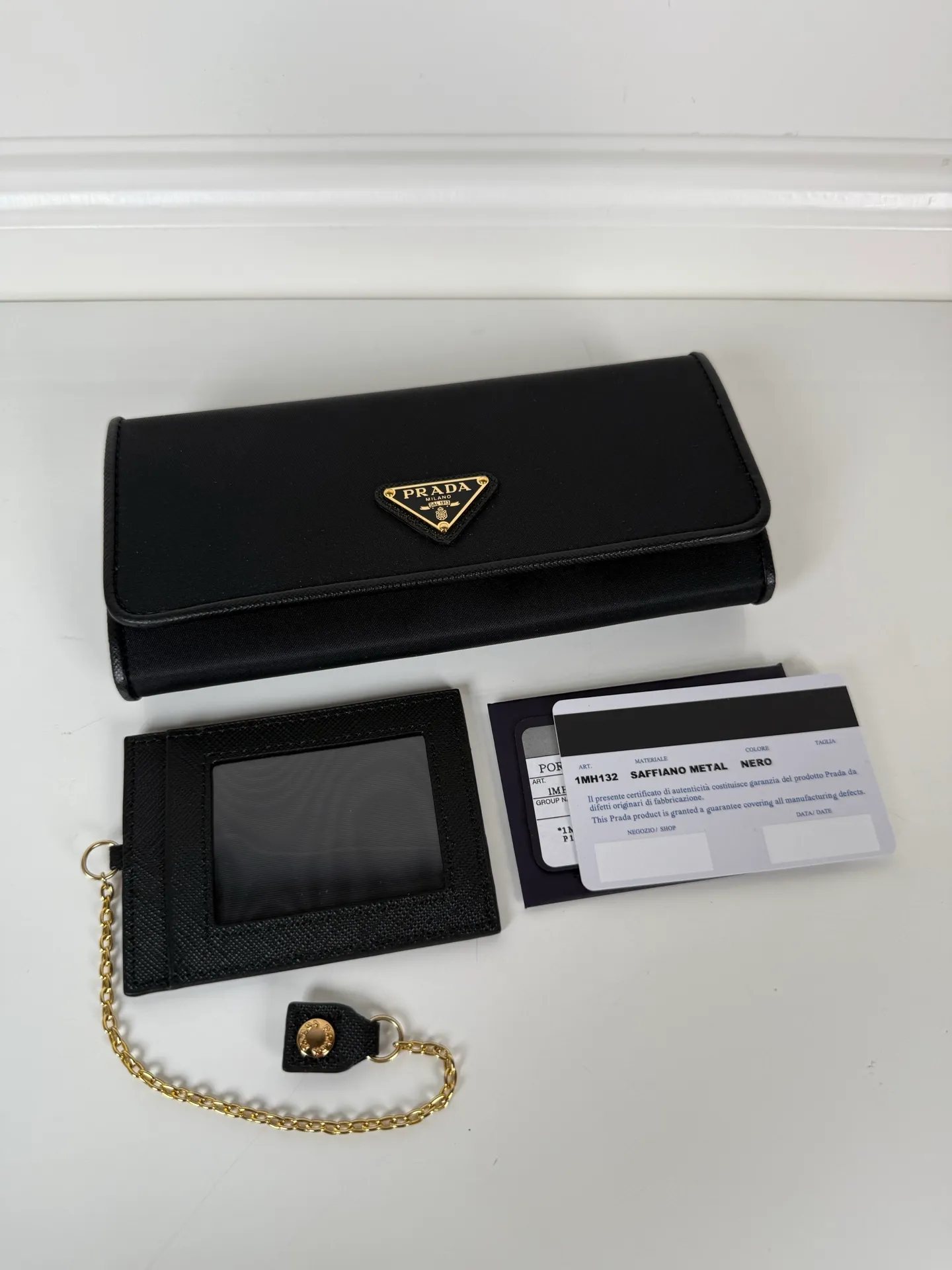 💰560, P Home ➡️Ladies flip wallet, model 1MH132, black, made of imported cross-grain cowhide + nylon fabric, original quality, size 18.7x9.5cm, taken in kind, what you see is what you get