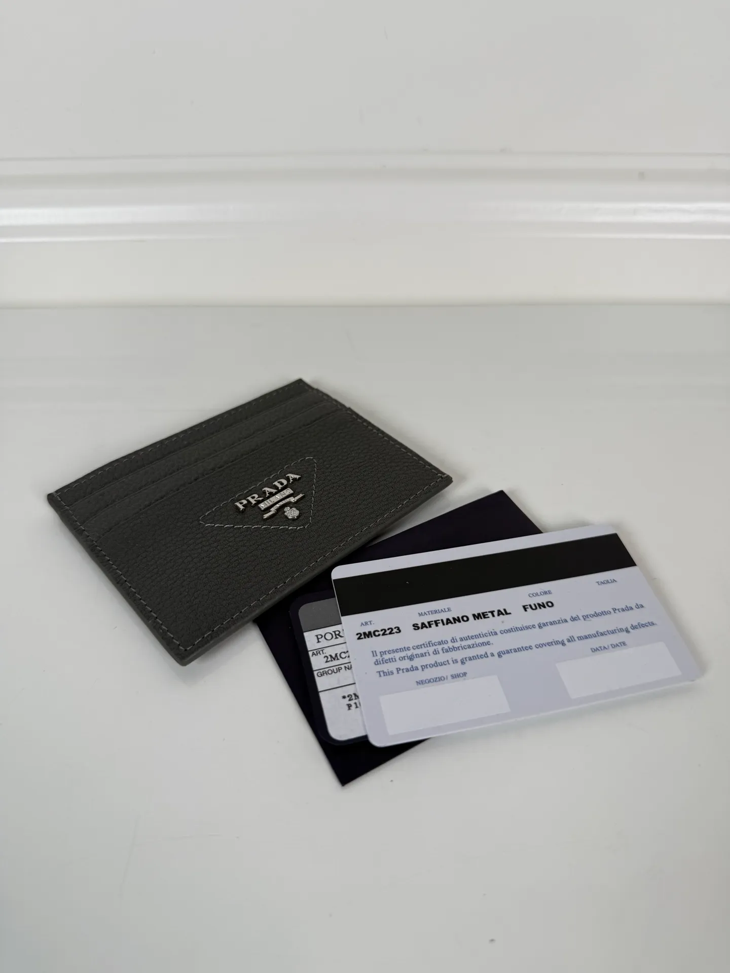 💰300, P Home➡️Men’s upgraded deerskin card holder, gray, model 2MC223, best-selling model on behalf of purchase, great gift
