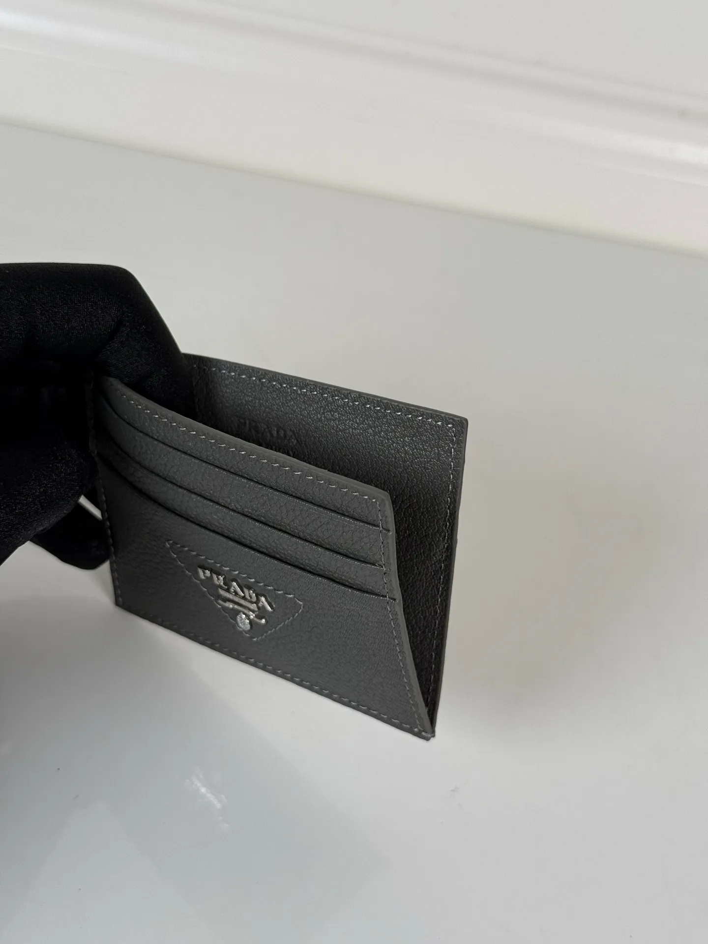 💰300, P Home➡️Men’s upgraded deerskin card holder, gray, model 2MC223, best-selling model on behalf of purchase, great gift