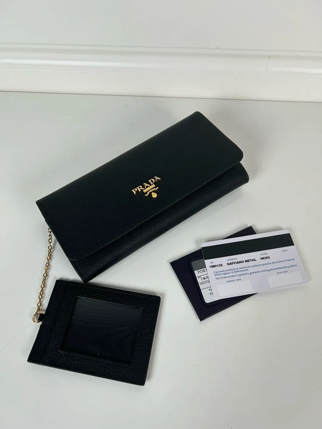 💰600, P Home ➡️Ladies flip wallet, model 1MH132, made of black imported deerskin, original quality, size 18.7x9.5cm, taken in kind, what you see is what you get