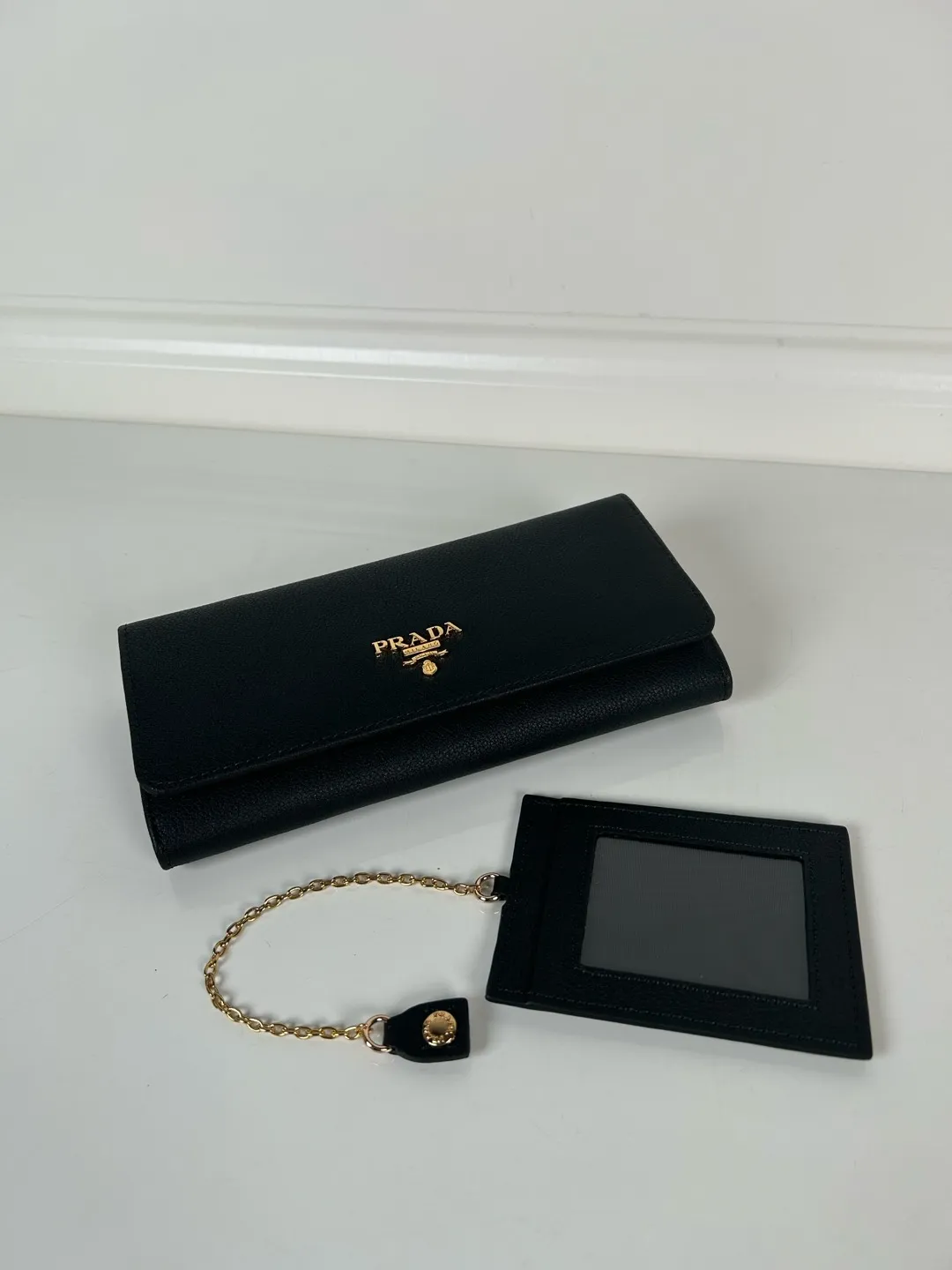 💰600, P Home ➡️Ladies flip wallet, model 1MH132, made of black imported deerskin, original quality, size 18.7x9.5cm, taken in kind, what you see is what you get