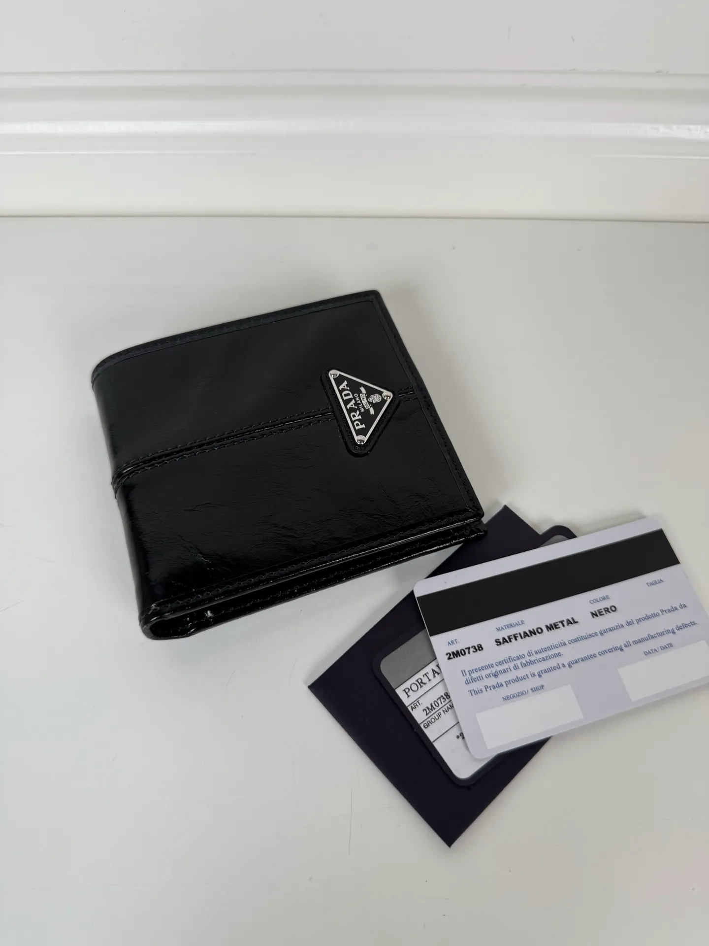 💰400, P Home➡️Men's cross-pattern short clip, black, model 2M0738, one snap bag, four card slots, size 11x9.5 cm, real shot quality as shown,