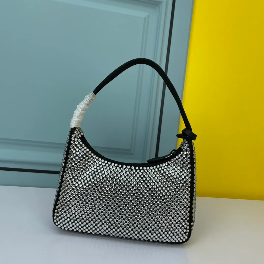 All categories Official website "Brand Women's Bags" Women's Bags 💙 PRADA 2022 Official New Prada Underarm Bag Wholesale 58003200 High Quality Size: 23-13-5CM