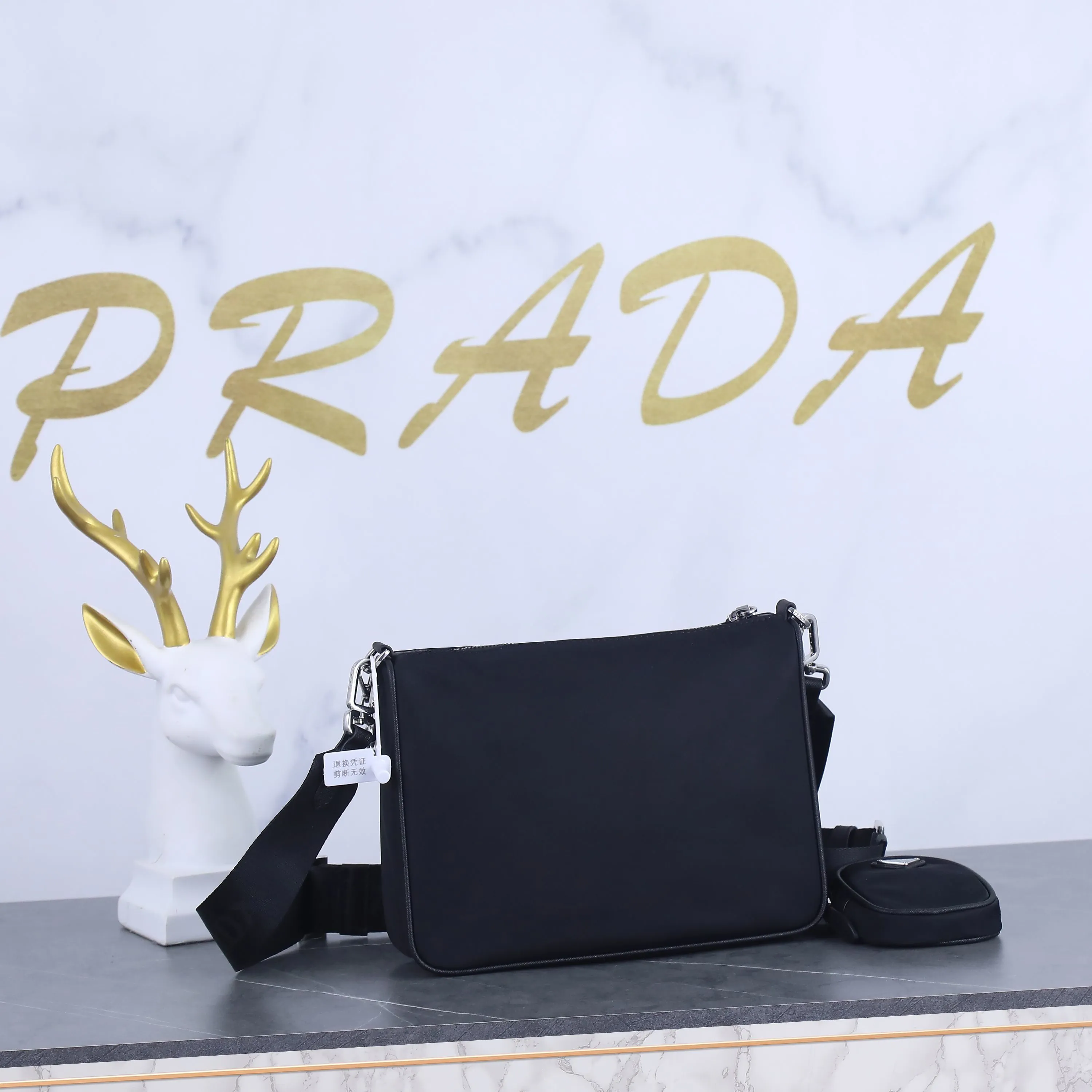 All categories Official website "Brand Women's Bags" Women's Bags 💙 PRADA 2022 official new Prada crossbody bag wholesale 58002500 Original order quality Size: 24-18.5-6 CM