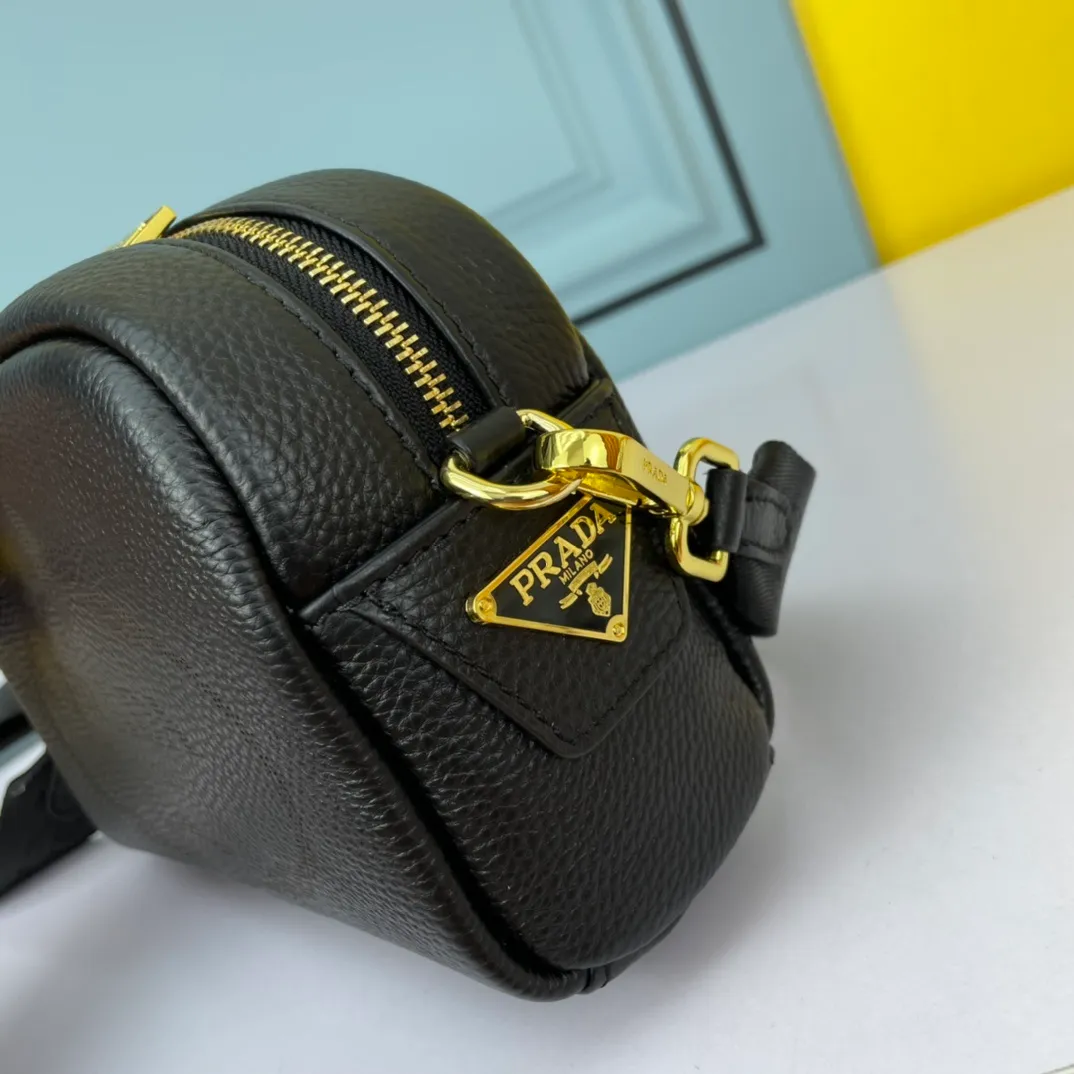 All categories Official website "Brand Women's Bags" Women's Bags 💙 PRADA 2022 official new Prada crossbody bag wholesale 58002500 Original order quality Size: 21-14-8CM