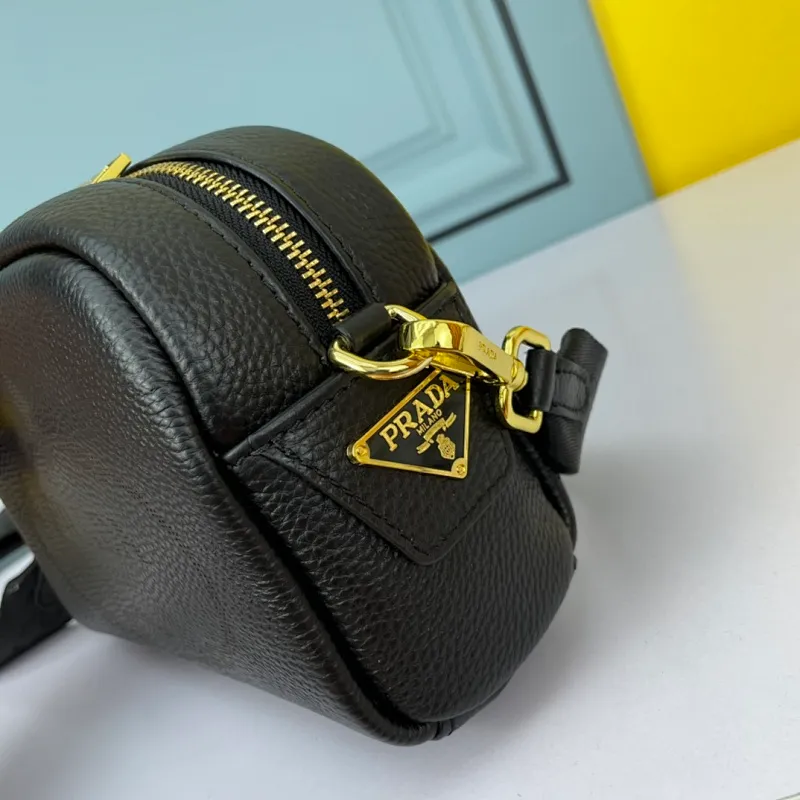 All categories Official website "Brand Women's Bags" Women's Bags 💙 PRADA 2022 official new Prada crossbody bag wholesale 58002500 Original order quality Size: 21-14-8CM
