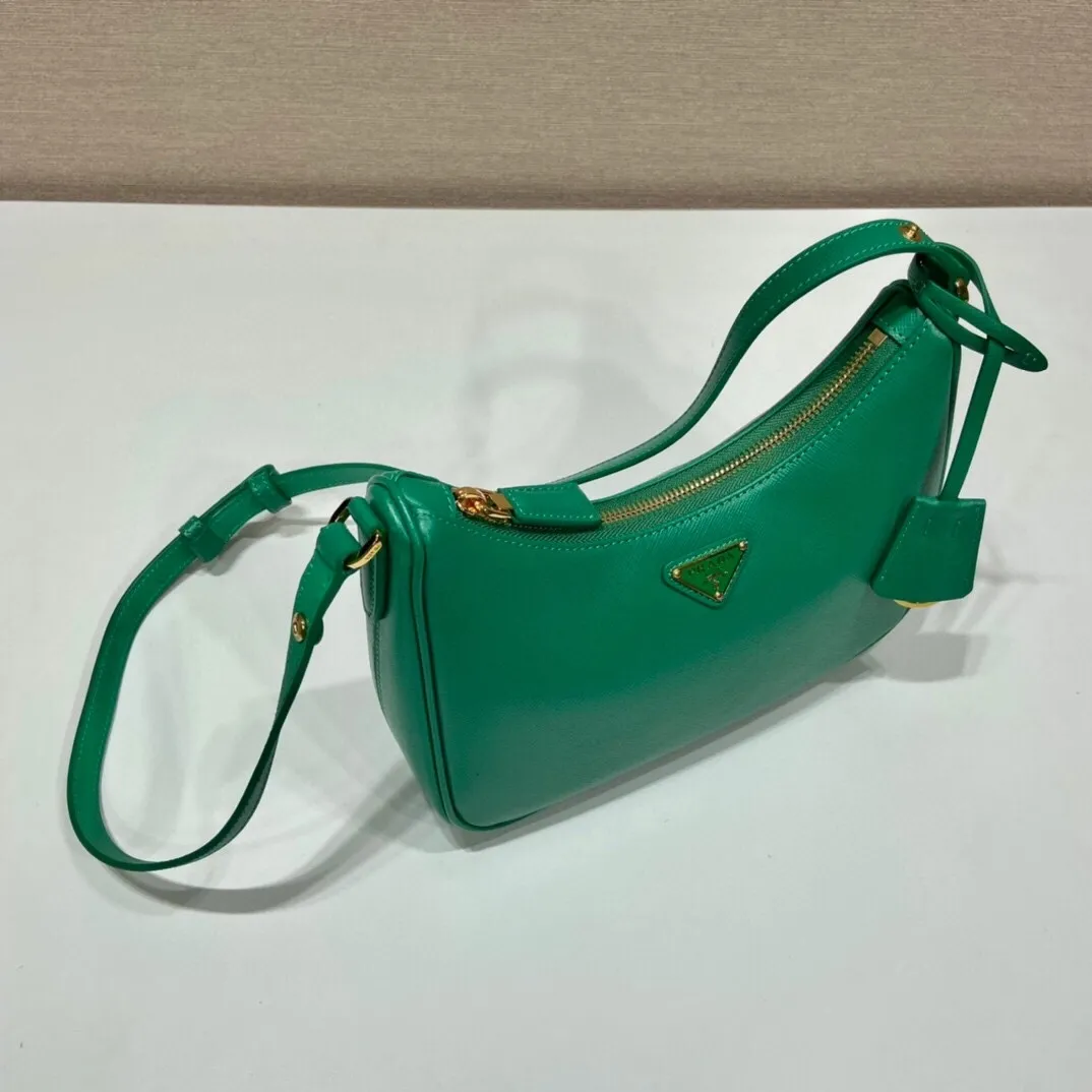 All Categories Official Website "Brand Women's Bags" Women's Bags 💙 PRADA 2022 Official New Prada Underarm Bag Wholesale 58003900 Original Order Quality Size: 23-17-6.5CM