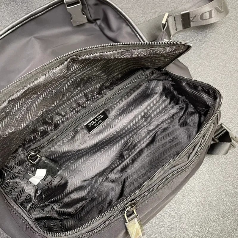 All categories Official website "Brand Women's Bags" Women's Bags 💙 PRADA replica PRADA, fine imitation PRADA bags, PRADA shoulder bags, 2023 official latest version PRADA crossbody bag, bag factory, original material, size: 30-20-15CM