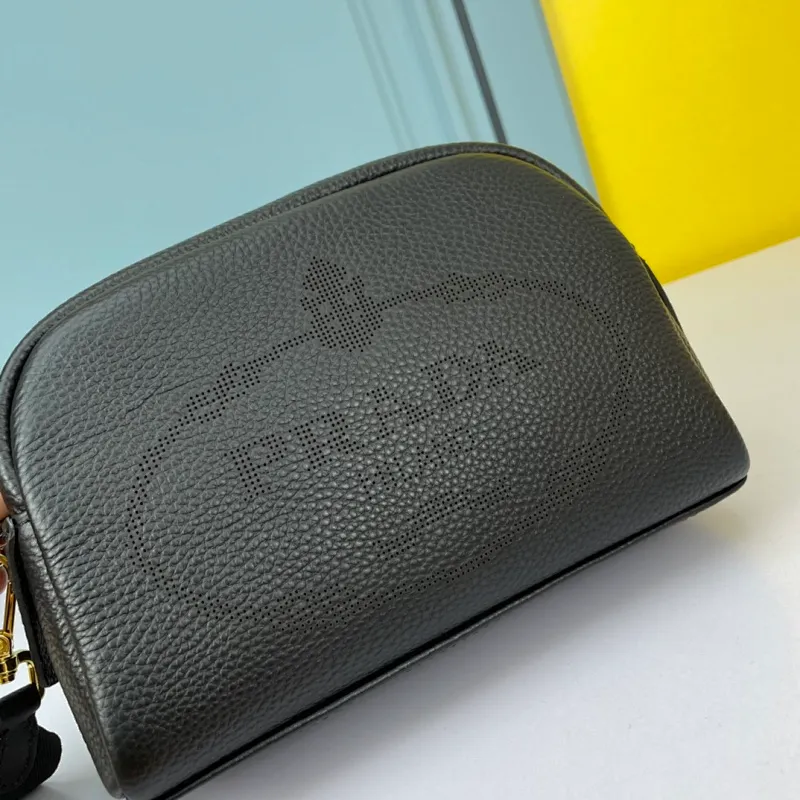 All categories Official website "Brand Women's Bags" Women's Bags 💙 PRADA replica PRADA, fine imitation PRADA bags, PRADA shoulder bags, 2023 official latest version PRADA cowhide camera bag, bag factory, original material, size: 21-14-8CM