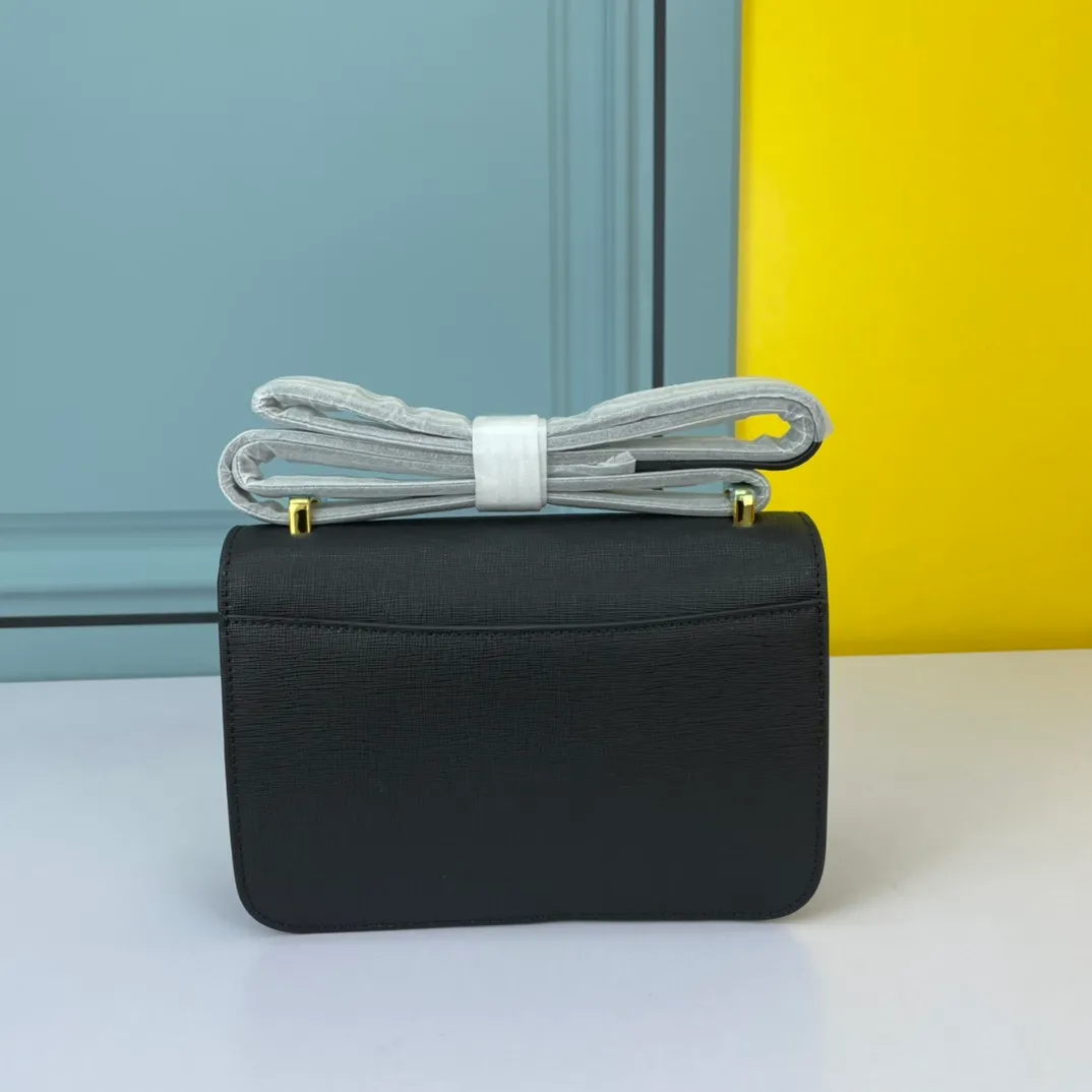 All Categories Official Website "Brand Women's Bags" Women's Bags 💙 PRADA 2022 Official New Prada Imported Cross Pattern Cowhide Crossbody Bag Wholesale 58001900 High Quality Size: 22-16-6CM