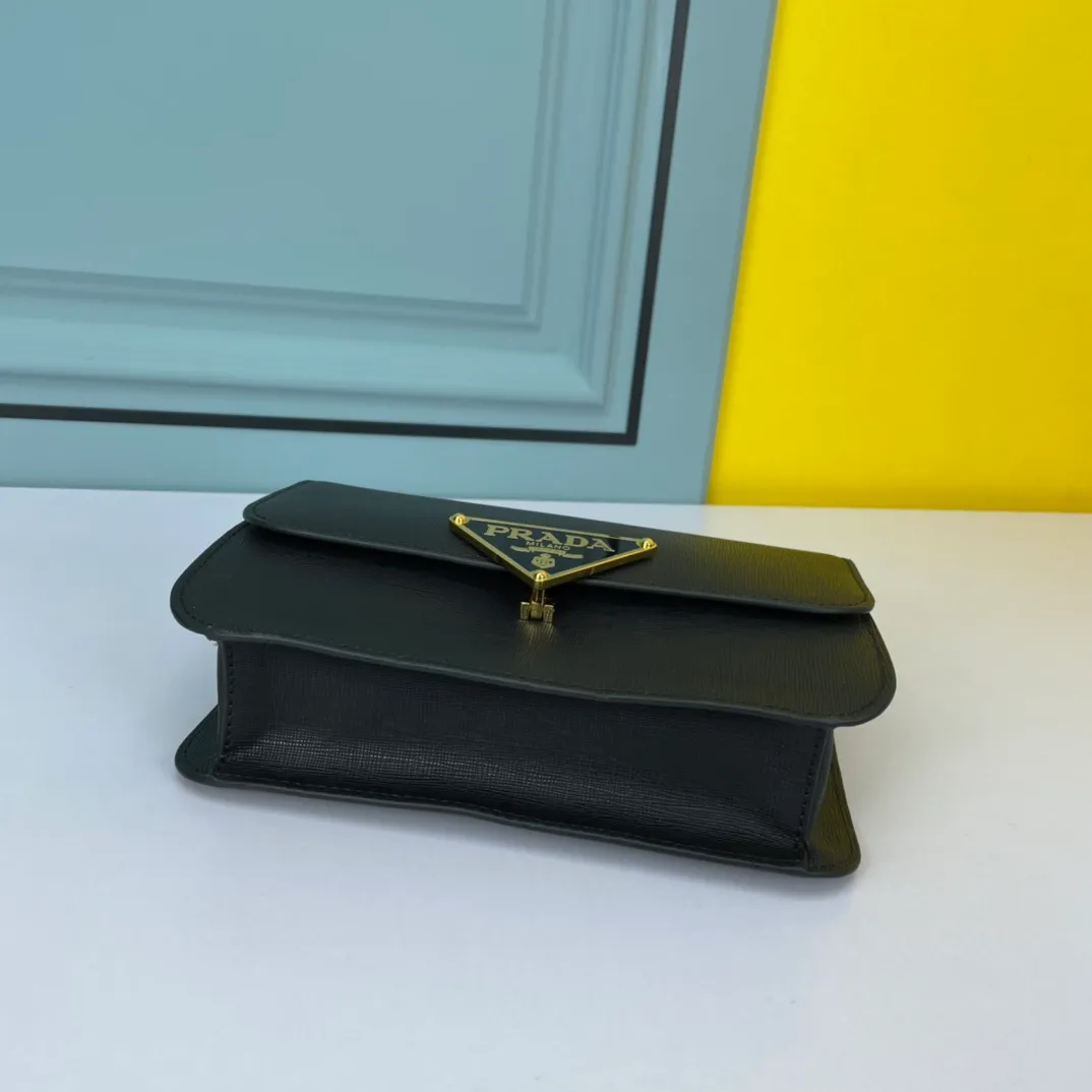 All Categories Official Website "Brand Women's Bags" Women's Bags 💙 PRADA 2022 Official New Prada Imported Cross Pattern Cowhide Crossbody Bag Wholesale 58001900 High Quality Size: 22-16-6CM