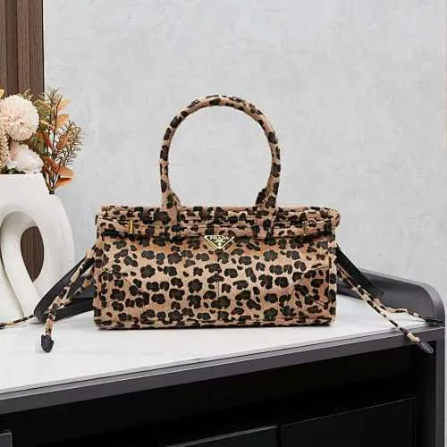 All Categories Official Website "Brand Women's Bags" Women's Bags 💙 PRADA 2025 New Prada Handbags