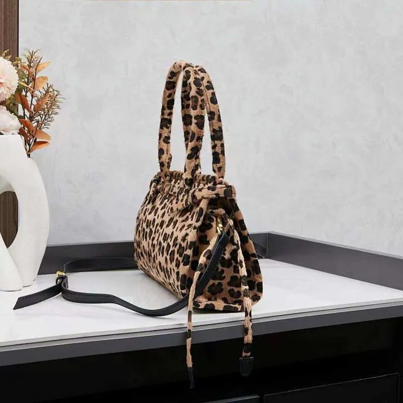 All Categories Official Website "Brand Women's Bags" Women's Bags 💙 PRADA 2025 New Prada Handbags