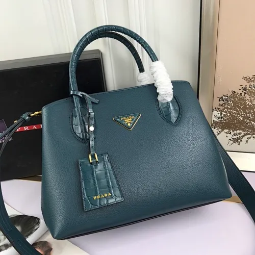 All categories Official website "Brand Women's Bags" Women's Bags 💙 PRADA 2022 official new Prada calfskin handbag wholesale 58002500 High quality Size: 30-24-14CM