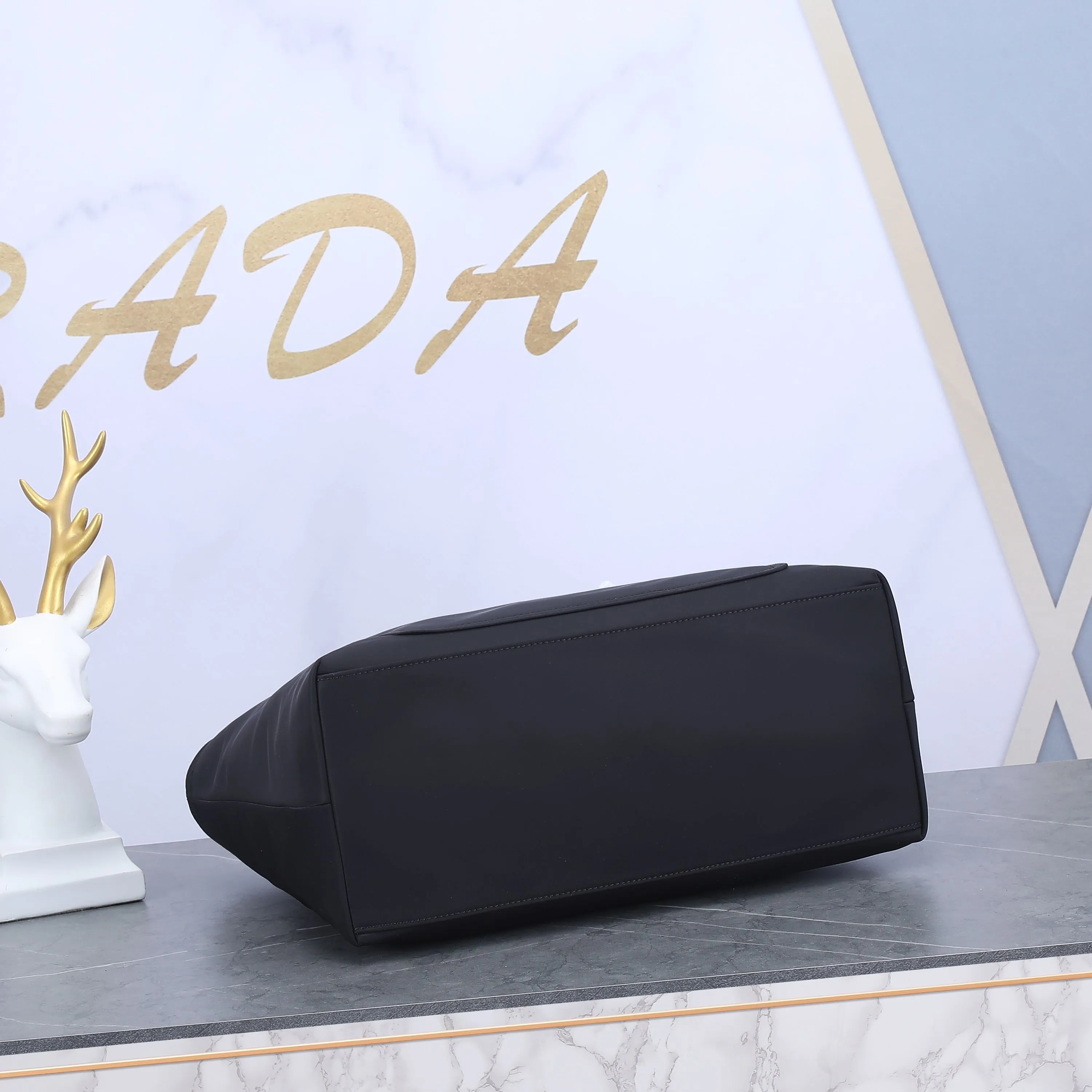 All categories Official website "Brand Women's Bags" Women's Bags 💙 PRADA 2022 official new Prada handbag wholesale 58002500 Original order quality Size: 34-15-30.5CM