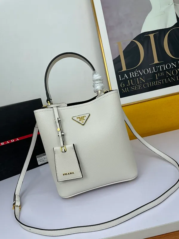 All Categories Official Website "Brand Women's Bags" Women's Bags 💙 PRADA 2022 Official New Prada Imported Cowhide Crossbody Bag Wholesale 58002300 High Quality Size: 23-13-24CM