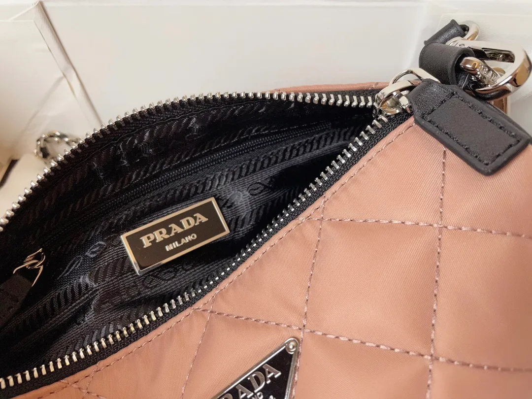All Categories Official Website "Brand Women's Bags" Women's Bags 💙 PRADA 2024 Latest Prada Crossbody Bag