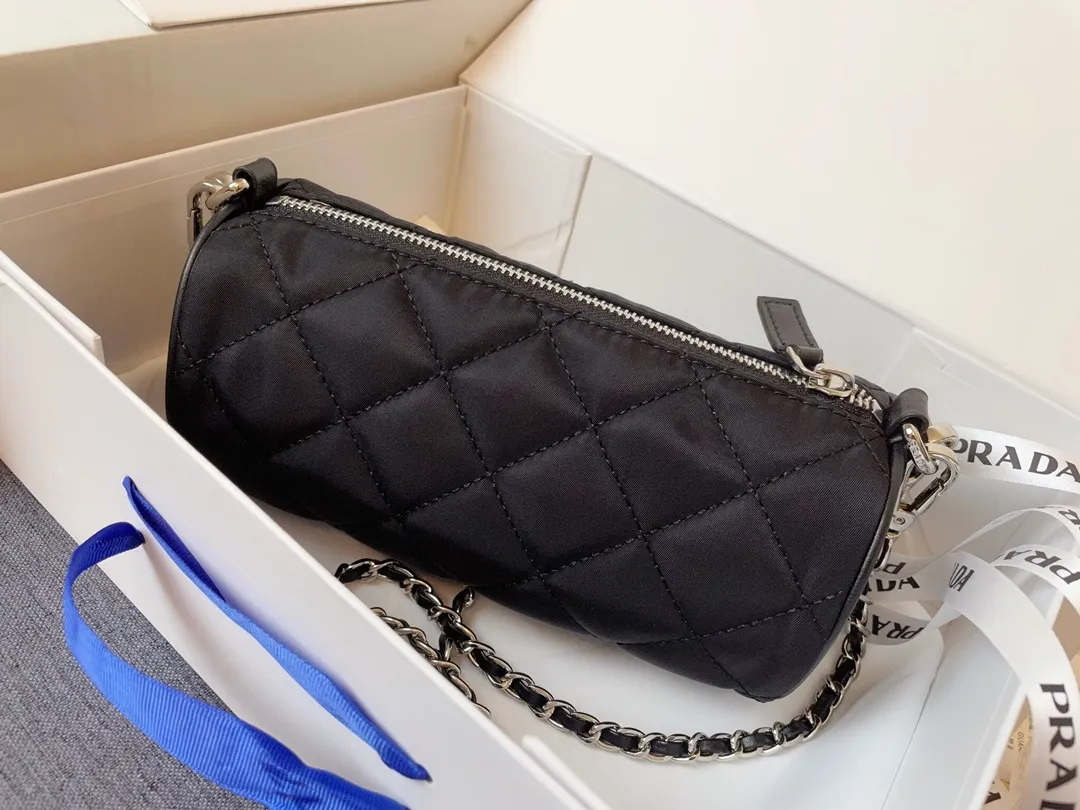 All Categories Official Website "Brand Women's Bags" Women's Bags 💙 PRADA 2024 Latest Prada Crossbody Bag
