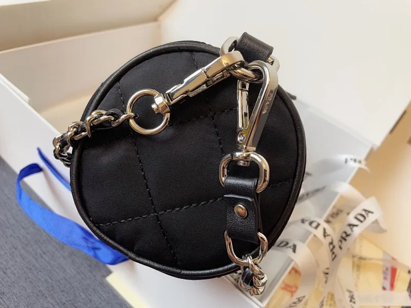 All Categories Official Website "Brand Women's Bags" Women's Bags 💙 PRADA 2024 Latest Prada Crossbody Bag