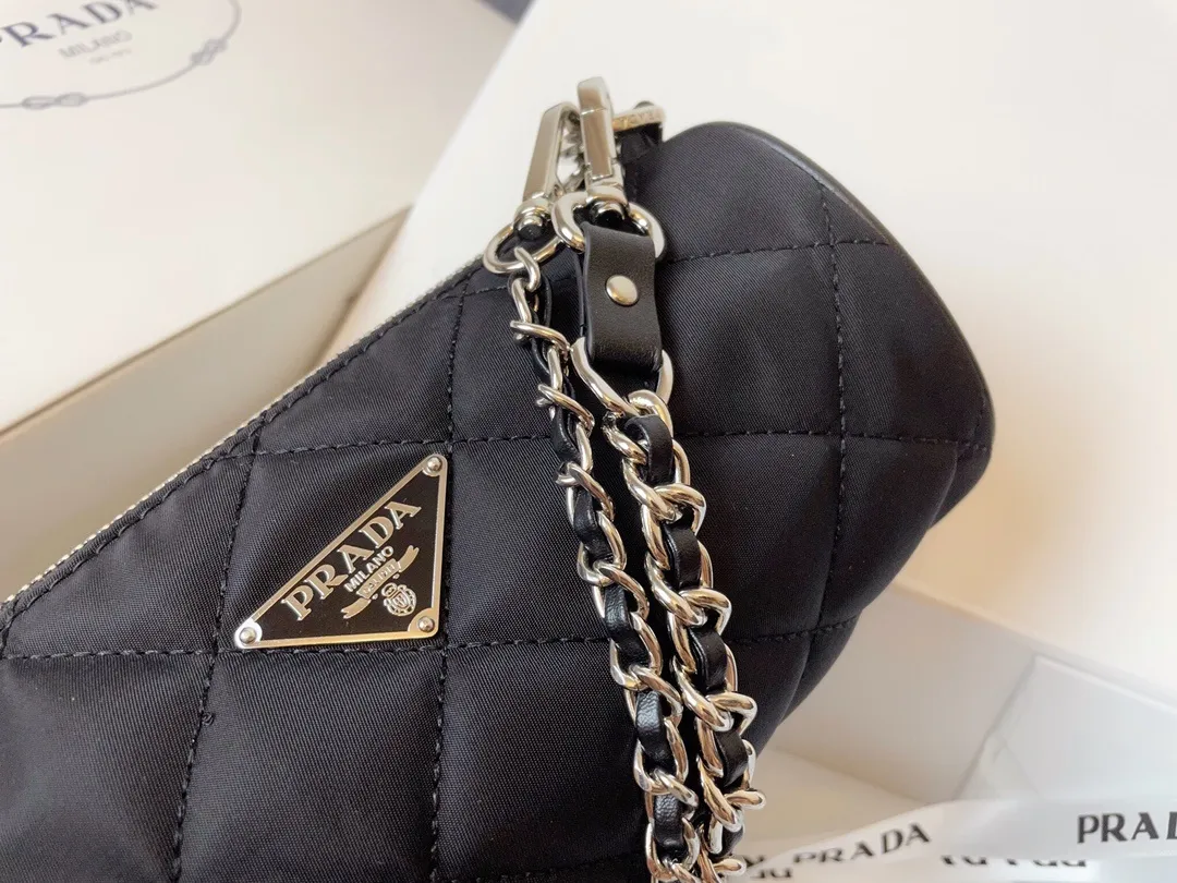 All Categories Official Website "Brand Women's Bags" Women's Bags 💙 PRADA 2024 Latest Prada Crossbody Bag