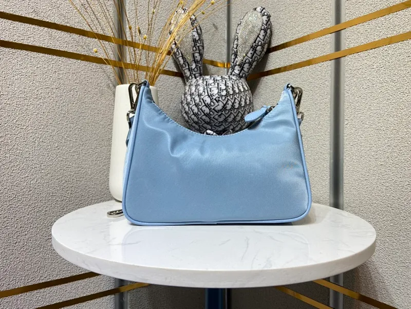 All Categories Official Website "Brand Women's Bags" Women's Bags 💙 PRADA 2023 New Prada Underarm Bag Wholesale