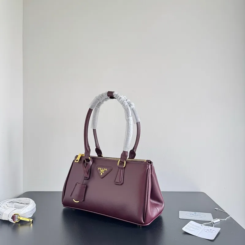 All Categories Official Website "Brand Women's Bags" Women's Bags 💙 PRADA 2025 New Prada Handbags