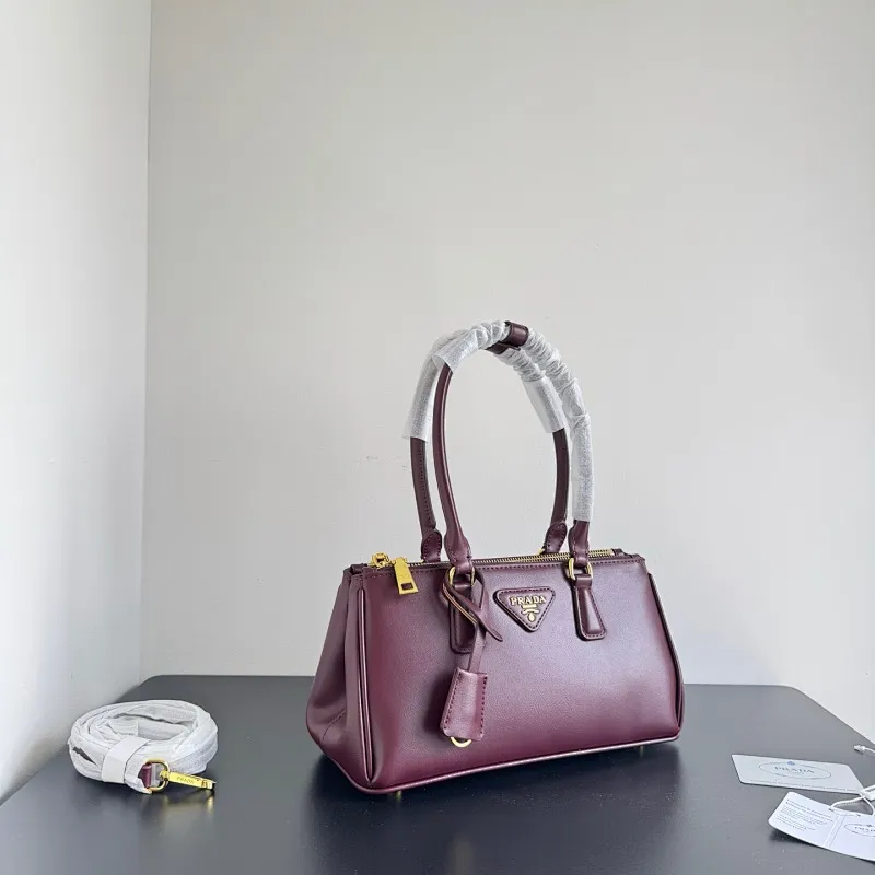 All Categories Official Website "Brand Women's Bags" Women's Bags 💙 PRADA 2025 New Prada Handbags