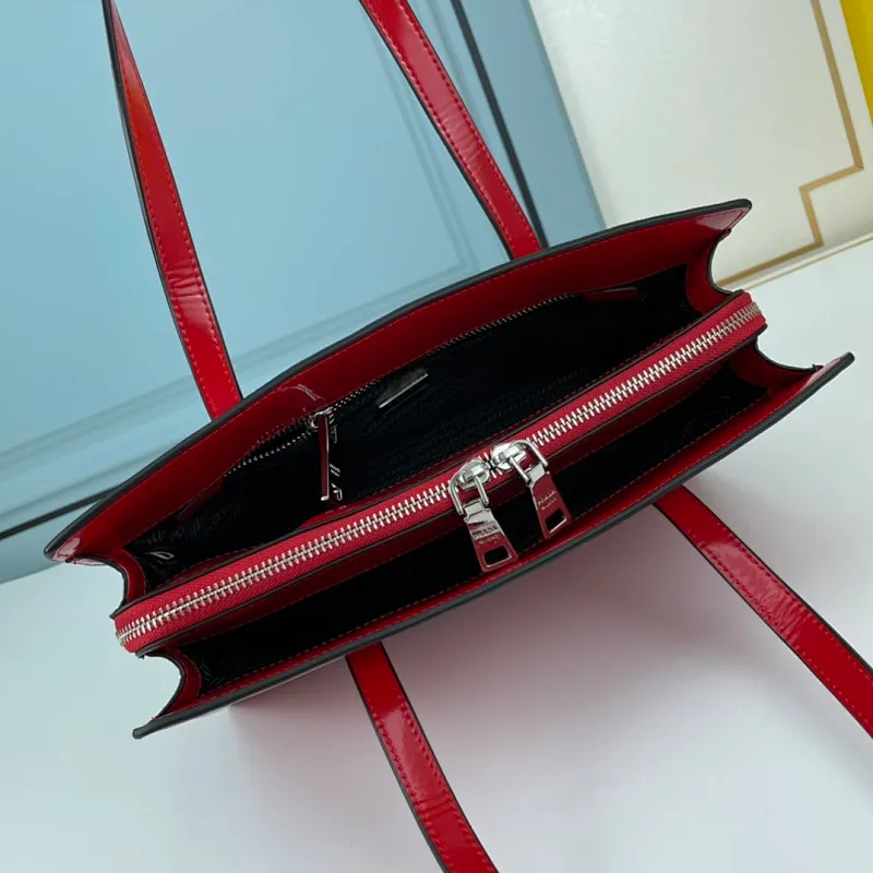 All categories Official website "Brand Women's Bags" Women's Bags 💙 PRADA 2022 Official New Prada Shopping Bag Wholesale 58002000 High Quality Size: 30-22-9CM