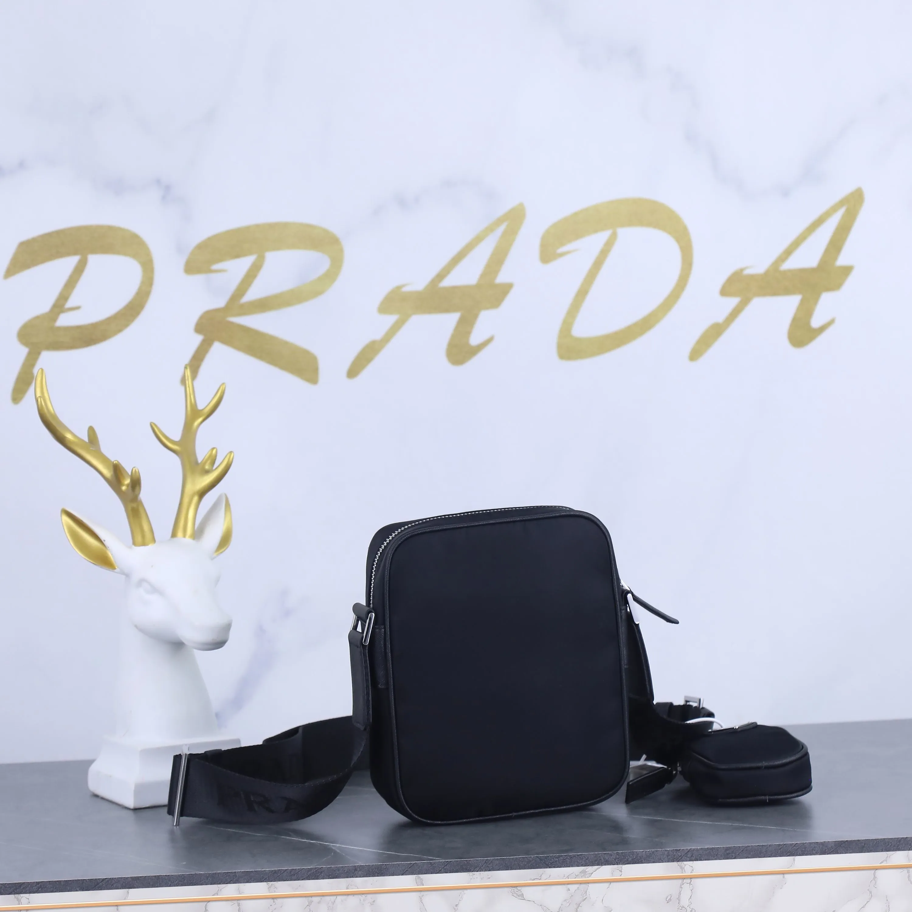 All categories Official website "Brand Women's Bags" Women's Bags 💙 PRADA 2022 official new Prada crossbody bag wholesale 58002300 Original order quality Size: 20-16-5CM