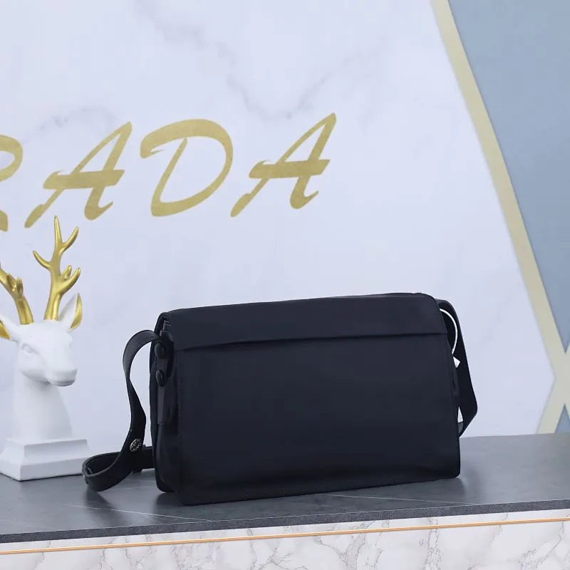 All categories Official website "Brand Women's Bags" Women's Bags 💙 PRADA 2022 official new Prada crossbody bag wholesale 58003200 Original order quality Size: 30-21.5-12CM