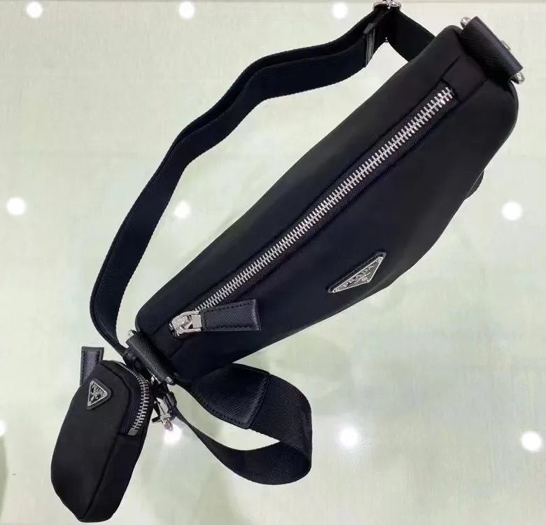 All categories Official website "Brand Women's Bags" Women's Bags 💙 PRADA 2022 official new Prada crossbody bag wholesale Original order quality 58002800 Size: 26-14-12 Cm