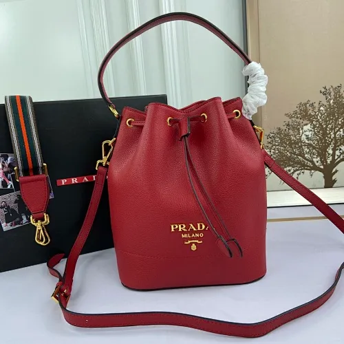 All categories Official website "Brand Women's Bags" Women's Bags 💙 PRADA 2022 official new Prada calfskin pebbled crossbody bag wholesale 58002300 High quality Size: 21-25-15CM