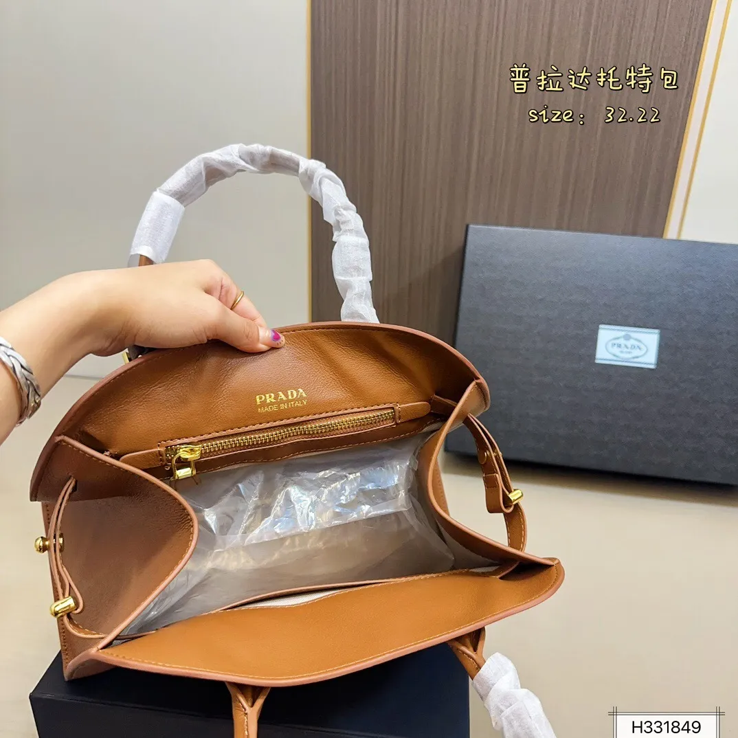 All Categories Official Website "Brand Women's Bags" Women's Bags 💙 PRADA 2025 New Prada Handbags
