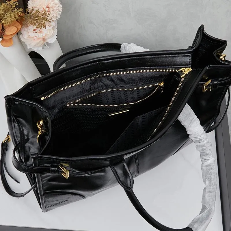 All Categories Official Website "Brand Women's Bags" Women's Bags 💙 PRADA 2025 New Prada Handbags