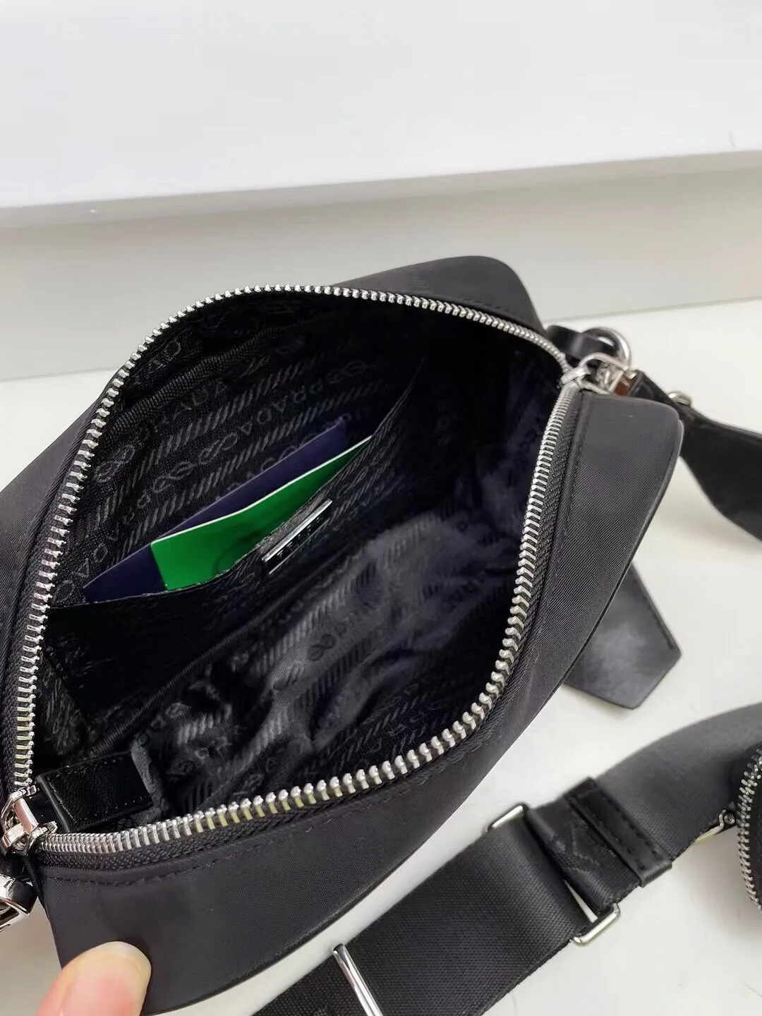 All Categories Official Website "Brand Women's Bags" Women's Bags 💙 PRADA 2024 Latest Prada Crossbody Bag