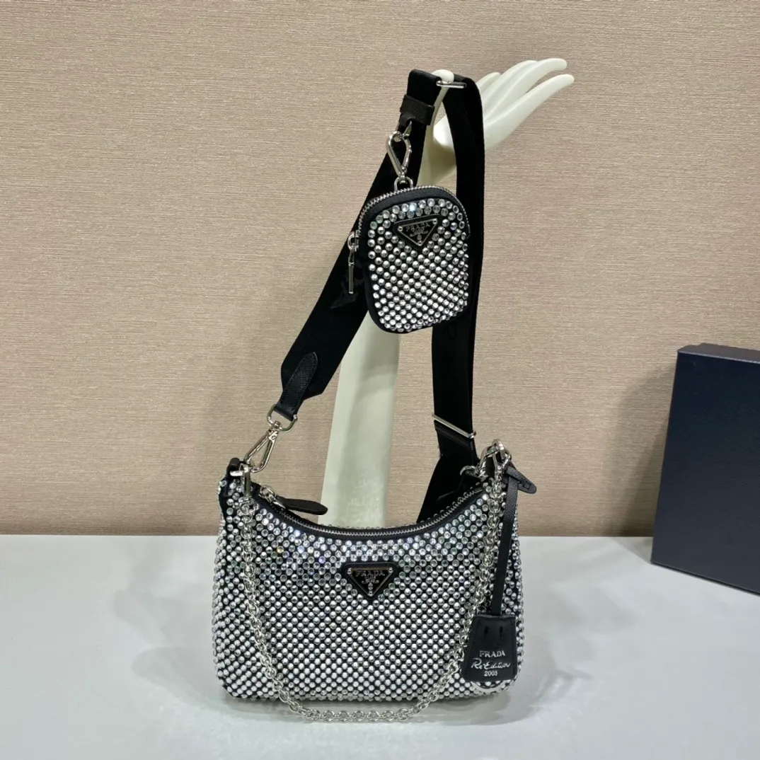 All categories Official website "Brand Women's Bags" Women's Bags 💙 PRADA 2022 official new Prada crossbody bag wholesale Original order quality 58004100 Size: 22-16-6Cm