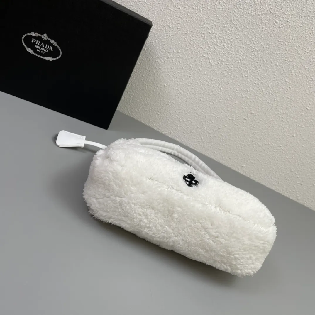 All categories Official website "Brand Women's Bags" Women's Bags 💙 PRADA replica PRADA, fine imitation PRADA bags, PRADA shoulder bags, 2023 official latest version PRADA armpit bag, lamb wool, bag factory, original material, size: 27-18-6CM