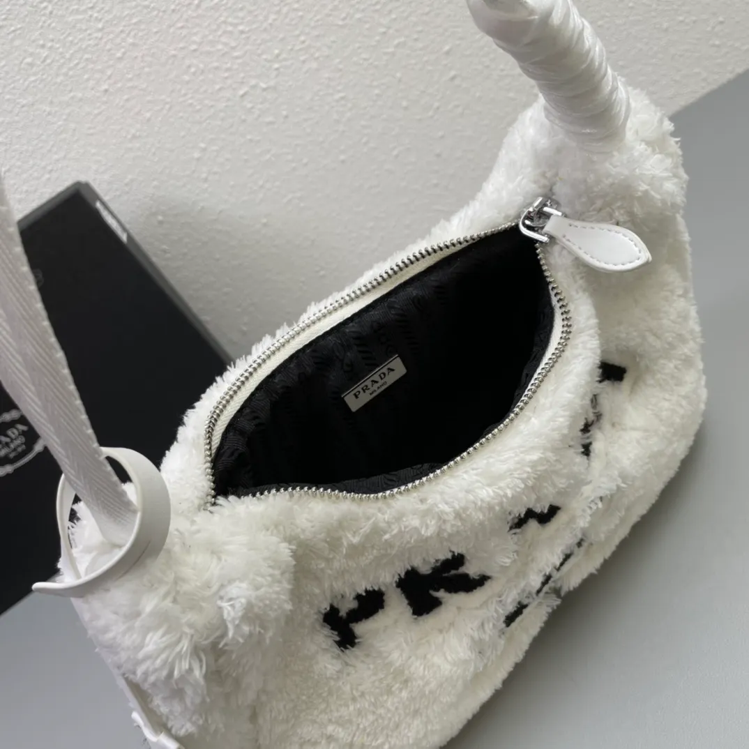 All categories Official website "Brand Women's Bags" Women's Bags 💙 PRADA replica PRADA, fine imitation PRADA bags, PRADA shoulder bags, 2023 official latest version PRADA armpit bag, lamb wool, bag factory, original material, size: 27-18-6CM